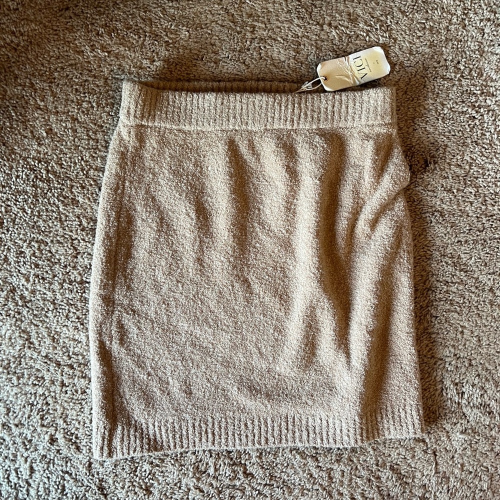 Vici Beige Pencil Skirt